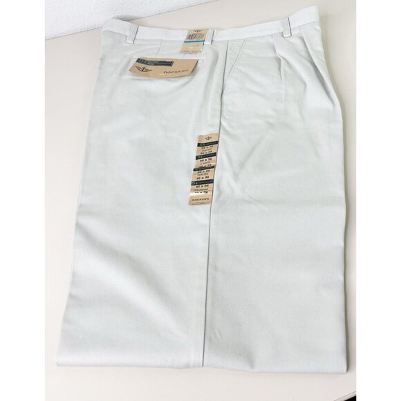 Dockers Mens D4 True Chino Pleated Pants 36x32 Khaki 100% Cotton RV $50 NEW! - Picture 1 of 7